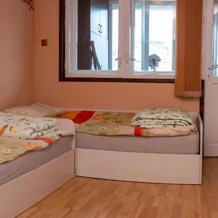 Spacious And Luxurious 2Bd Apartment In The Centre Of Burgas アパート *