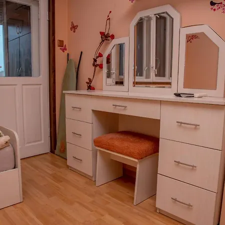 Spacious And Luxurious 2Bd Apartment In The Centre Of Burgas