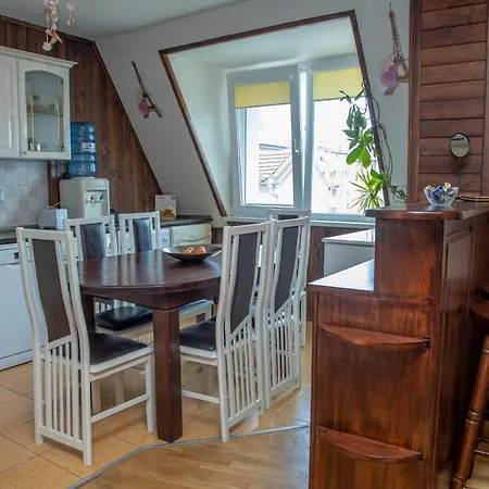 Spacious And Luxurious 2Bd Apartment In The Centre Of Burgas *