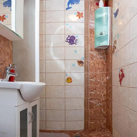 Spacious And Luxurious 2Bd Apartment In The Centre Of Burgas Burgaz